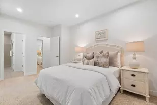 2260 Summit Dr, Hillsborough, CA 94010 - Photo 31