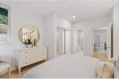 2260 Summit Dr, Hillsborough, CA 94010 - Photo 33