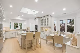 2260 Summit Dr, Hillsborough, CA 94010 - Photo 13