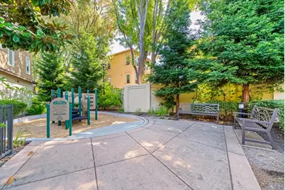 595 San Rivera Ter, Sunnyvale, CA 94085 - Photo 23