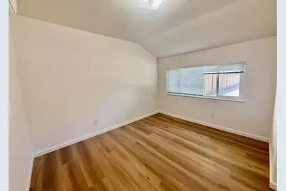 717 Ehrhorn Ave, Mountain View, CA 94041 - Photo 5