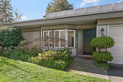 22 Bay Tree Ln 22, Los Altos, CA 94022 - Photo 3