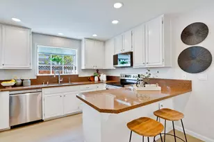 2112 Windrose Pl, Mountain View, CA 94043 - Photo 15