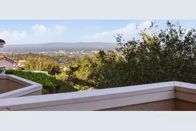 10 Mayflower Ln, San Carlos, CA 94070 - Photo 17