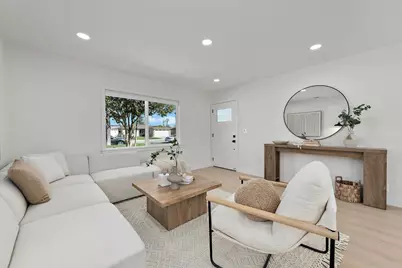 3193 Calzar Dr, San Jose, CA 95118 - Photo 5