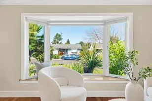 1010 Springfield Dr, Campbell, CA 95008 - Photo 3