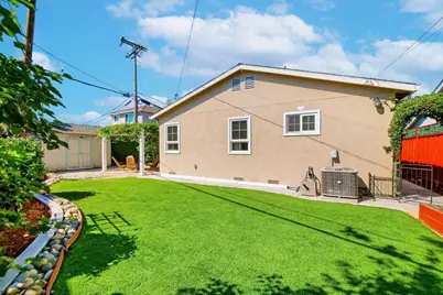 1010 Springfield Dr, Campbell, CA 95008 - Photo 43