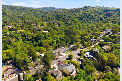 86 Central Ave, Los Gatos, CA 95030 - Photo 91