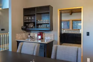 22125 Miller Ridge Rd, Los Gatos, CA 95033 - Photo 3