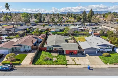 1899 Queens Rd, Concord, CA 94519 - Photo 1