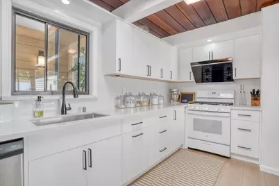 1914 Channing Ave, Palo Alto, CA 94303 - Photo 7