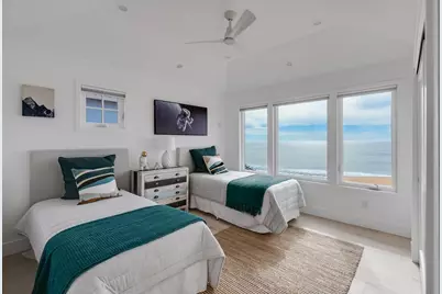 22826 E Cliff Dr, Santa Cruz, CA 95062 - Photo 49