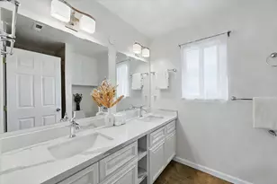 1570 Hillsdale Ave, San Jose, CA 95118 - Photo 33