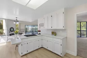 17710 Holiday Dr, Morgan Hill, CA 95037 - Photo 19