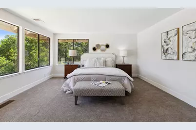 17710 Holiday Dr, Morgan Hill, CA 95037 - Photo 27