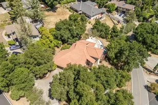 17710 Holiday Dr, Morgan Hill, CA 95037 - Photo 43