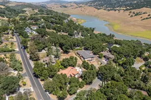 17710 Holiday Dr, Morgan Hill, CA 95037 - Photo 55
