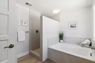 17710 Holiday Dr, Morgan Hill, CA 95037 - Photo 29