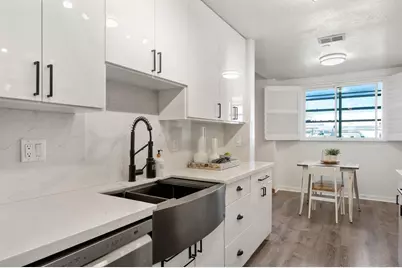 1110 Bayswater Ave 106, Burlingame, CA 94010 - Photo 19