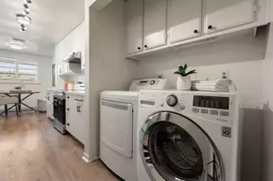 1110 Bayswater Ave 106, Burlingame, CA 94010 - Photo 25