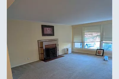 1049 Haven Ave, Redwood City, CA 94063 - Photo 3