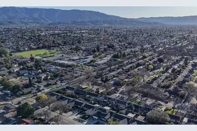 3790 Blossomview Dr, San Jose, CA 95118 - Photo 57