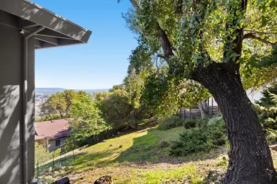 1243 Talbryn Dr, Belmont, CA 94002 - Photo 45