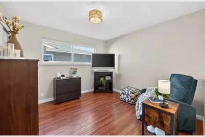 6221 Glider Dr, San Jose, CA 95123 - Photo 15