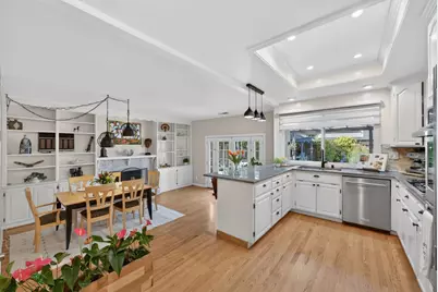 6221 Glider Dr, San Jose, CA 95123 - Photo 13