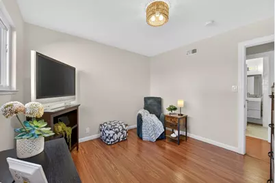 6221 Glider Dr, San Jose, CA 95123 - Photo 19