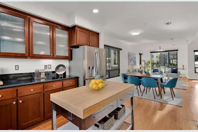 701 Zephyr Dr, Oakland, CA 94607 - Photo 25