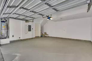 701 Zephyr Dr, Oakland, CA 94607 - Photo 47