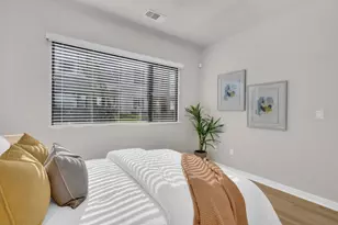 701 Zephyr Dr, Oakland, CA 94607 - Photo 13