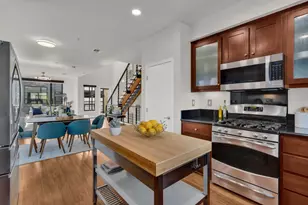 701 Zephyr Dr, Oakland, CA 94607 - Photo 17