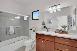 701 Zephyr Dr, Oakland, CA 94607 - Photo 41