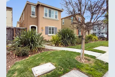 694 N 9th St, San Jose, CA 95112 - Photo 1