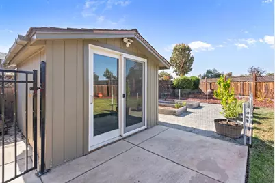 60 Dots Cir, Hollister, CA 95023 - Photo 41