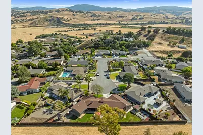 60 Dots Cir, Hollister, CA 95023 - Photo 57