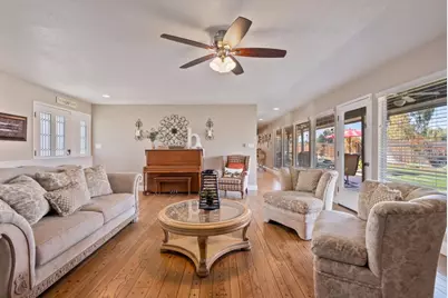 60 Dots Cir, Hollister, CA 95023 - Photo 17