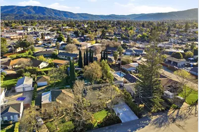 404 Shamrock Dr, Campbell, CA 95008 - Photo 49