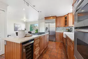 404 Shamrock Dr, Campbell, CA 95008 - Photo 9