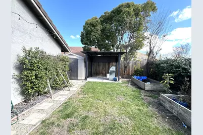 462 Chablis Way, Manteca, CA 95337 - Photo 19