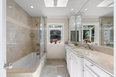 915 Link Rd, Hillsborough, CA 94010 - Photo 15