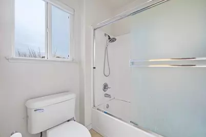 708 Raineer Ct, San Leandro, CA 94577 - Photo 23