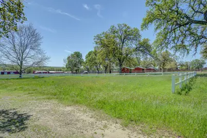 19709 Sweet Brier Pl, Cottonwood, CA 96022 - Photo 31