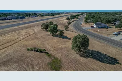 19600 Lake California Dr, Cottonwood, CA 96022 - Photo 13