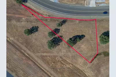 19600 Lake California Dr, Cottonwood, CA 96022 - Photo 3