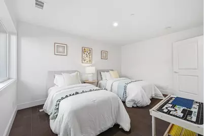 3992 Casanova Dr, San Mateo, CA 94403 - Photo 13