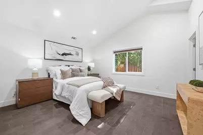 3992 Casanova Dr, San Mateo, CA 94403 - Photo 5