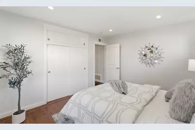 323 Myrtle St, Redwood City, CA 94062 - Photo 11